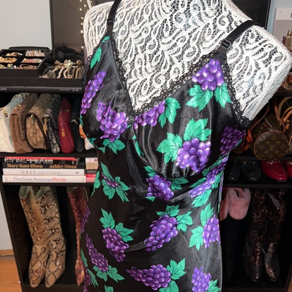 Vintage 90’s Joe Boxer Grape 🍇 Satin Slip Dress - Picture 4 of 12